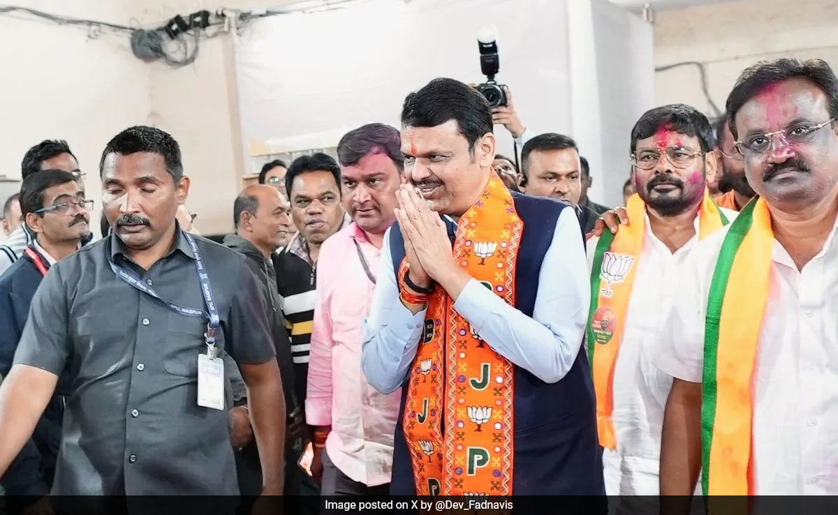 Devendra Fadnavis Explains Quick Visit To Delhi