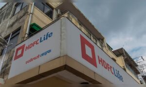 HDFC Life Insurance Company refutes speculation on Bancassurance regulation changes