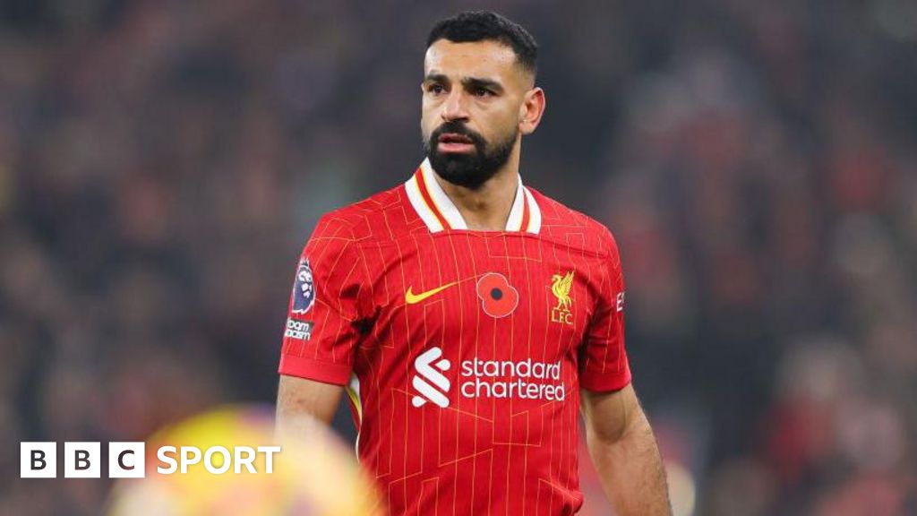 Mohamed Salah contract: Jamie Carragher says Liverpool forward ‘selfish’ for comments