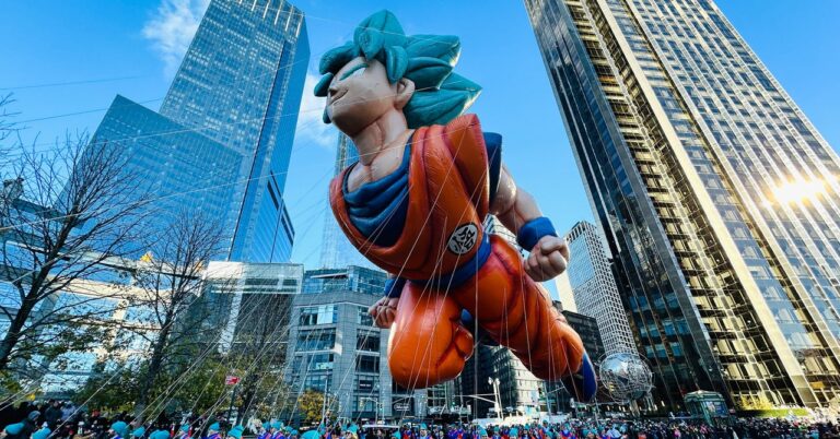 The Physics of the Macy’s Thanksgiving Day Parade Balloons