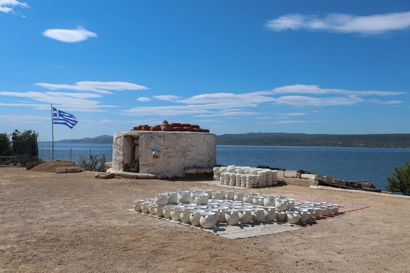 Greek potter keeps ancient ways alive, wins UNESCO recognition