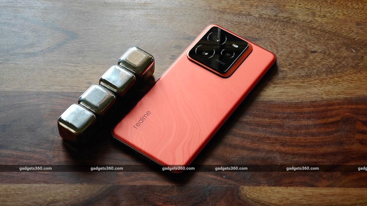 realme gt 7 pro rear realme-gt-7-pro