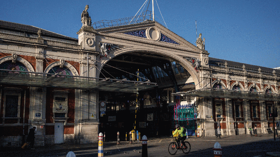 smithfield market in london