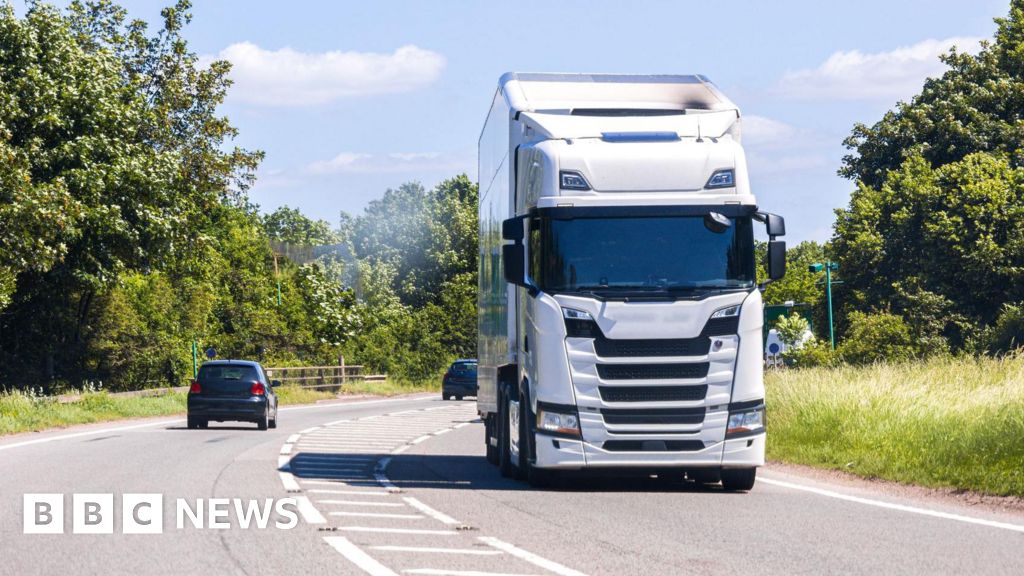 Car speed limits could be cut but raised for HGVs in Scotland