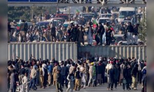 Protests in Pakistan: Six killed, army deployed as Imran Khan’s supporters clash in Islamabad’s red zone