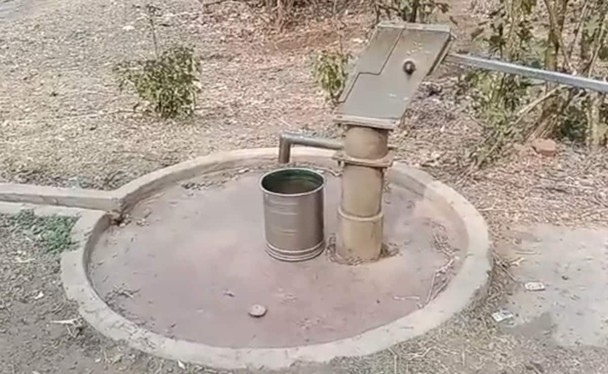 Man Bathes On Street With Drain Water, Sings To Protest Water Shortage In Guwahati