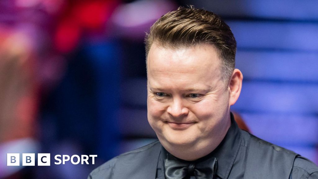 UK Championship 2024: Shaun Murphy beats Ding Junhui in decider