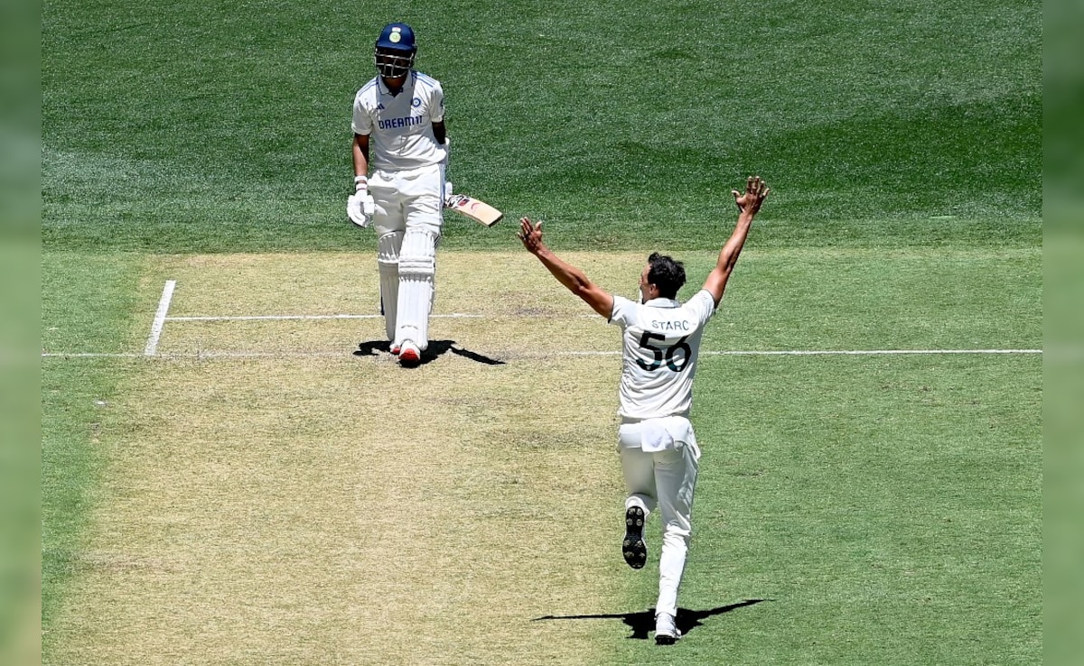 “The Sound It Made…”: Mitchell Starc’s ‘Regulation’ Verdict On Controversial KL Rahul Dismissal