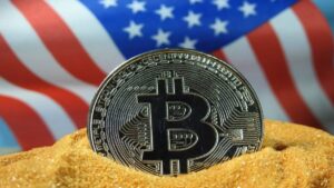 Crypto Legislation Likely Coming Under Trump, Ex-SEC Chief Says