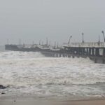 Deep depression stationary over Bay of Bengal, to cross Karaikal-Mahabalipuram, says IMD