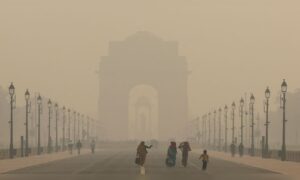 Delhi wakes up to ‘very poor’ air quality, AQI in several areas remains ‘severe’