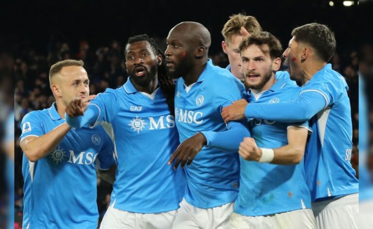 Romelu Lukaku Keeps Napoli Top Of Serie A With Roma Winner