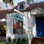 Mortgage demand jumps as rates fall