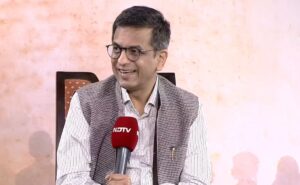 DY Chandrachud Praises This Retired Cricketer