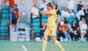 Retiring Alyssa Naeher top of mind for USWNT ahead of friendly vs. England