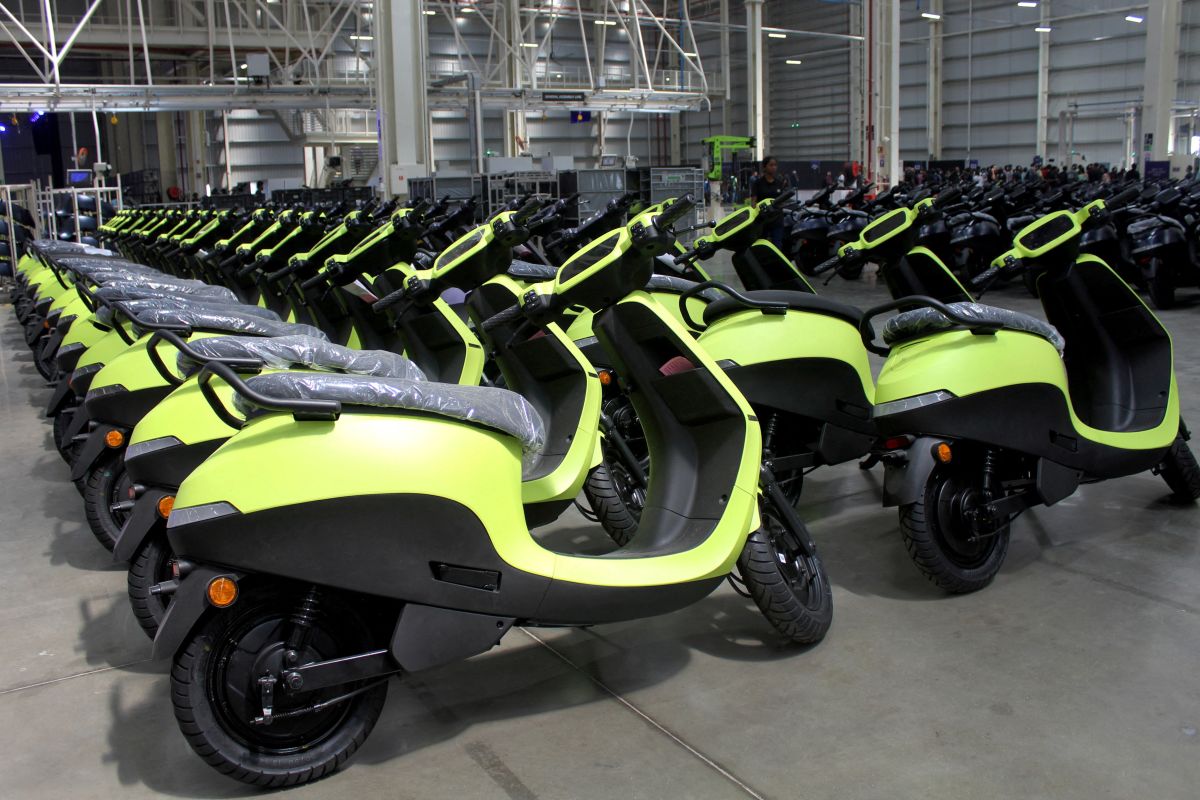 India’s CCPA to Probe E-Scooter Maker Ola Electric Over Service, Product Standards