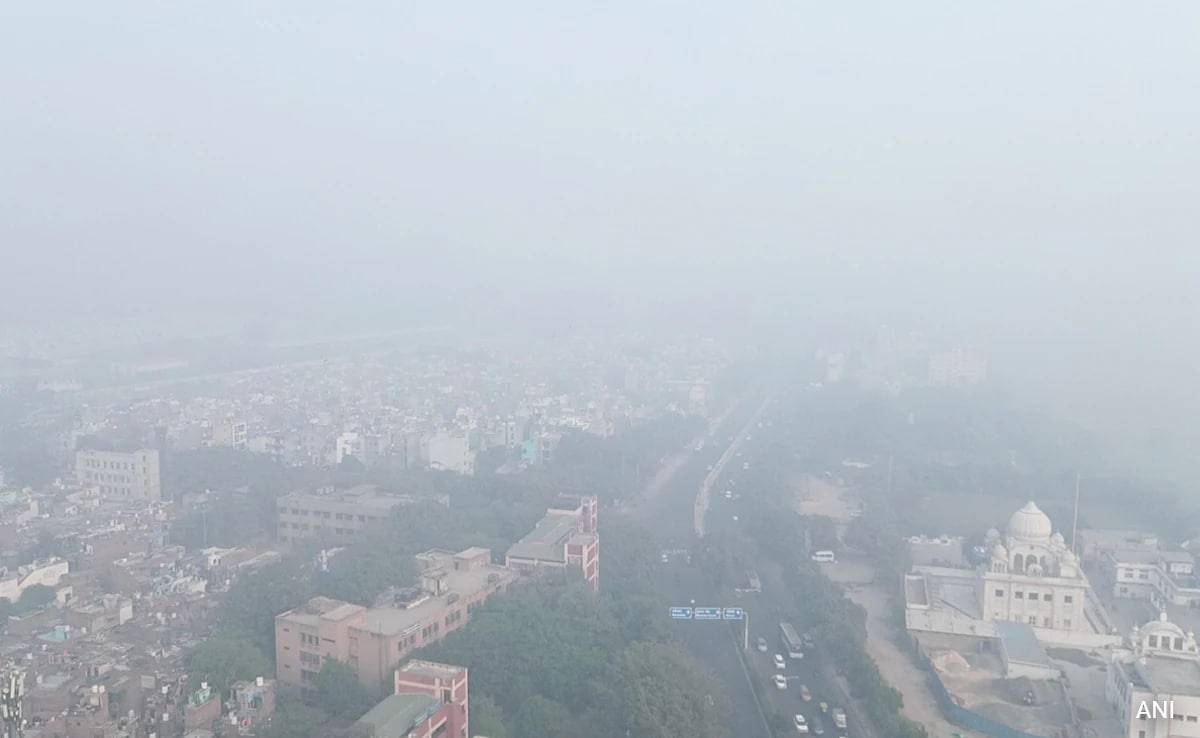 Delhi air quality How GRAP-4 Anti-Pollution Curbs May Impact Major Projects In Delhi