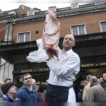 Iconic 11th century fish and meat markets in London to be shut