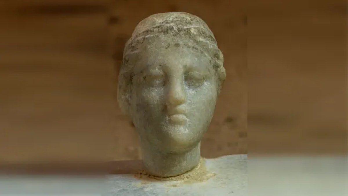 Marble Bust Found in Egypt Sparks Debate Over Cleopatra VII’s Depiction