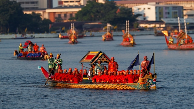 No 1. Country: Bangkok | Number of travellers: 32.4 million | Bangkok continues to be a major hub for international tourism, attracting millions with its vibrant culture and rich history. Visitors flock to the city for its stunning temples, bustling markets, and vibrant nightlife. (Image: Reuters)