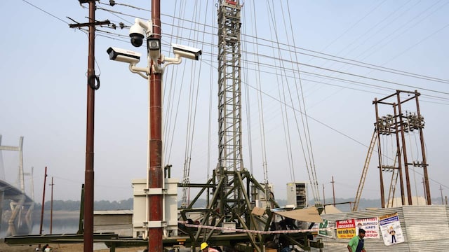 More than 2,500 cameras, some powered by AI, will send crowd movement and density information to four central control rooms, where officials can quickly deploy personnel to avoid stampedes. Many devotees will stay for more than a month, observing austerity, giving alms and bathing at sunrise every day. (Image: AP)