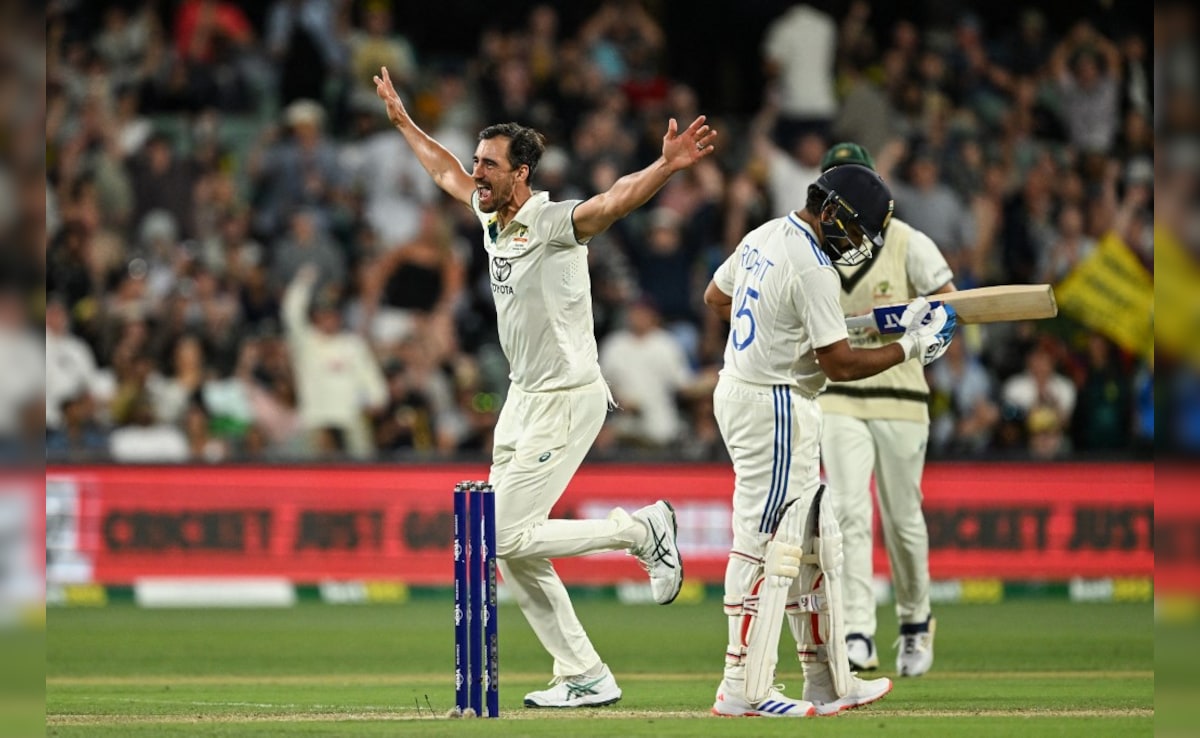 Ignored India Star Lauds Mitchell Starc, Calls Him The “Best Bowler” For Australia