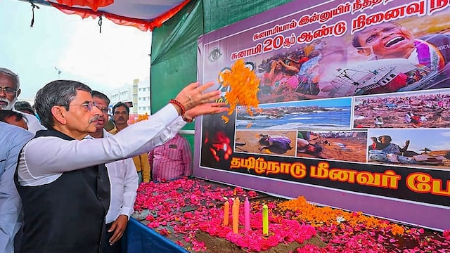 Tamil Nadu Governor RN Ravi along with the fishermen and the families who lost their kin in the devastating 2004 Tsunami, participated in the Tsunami Remembrance Day march at the Marina Beach in Chennai. (PTI)