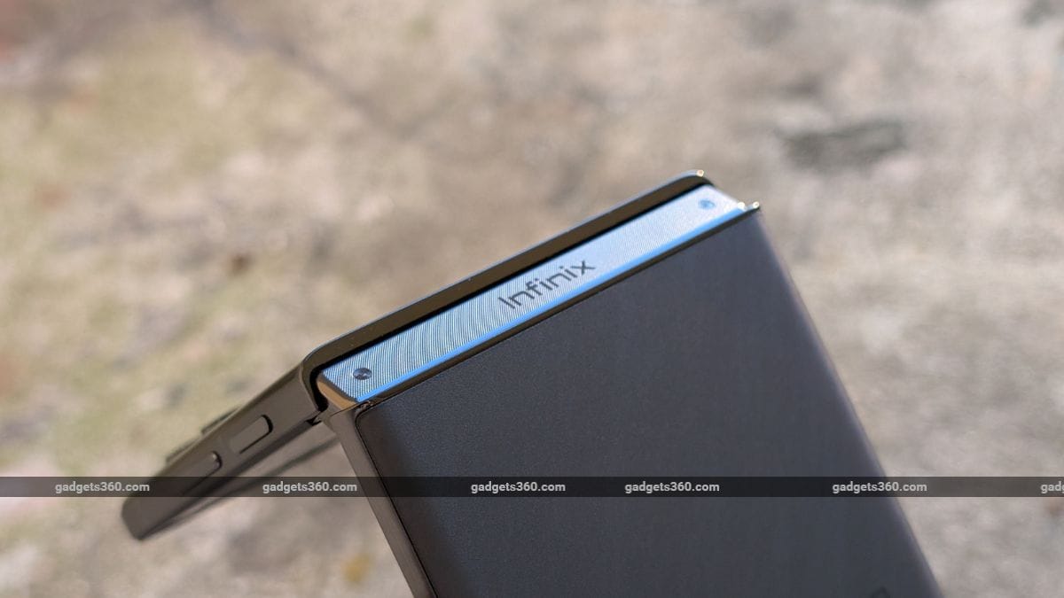 infinix zero flip review2 InfinixZeroFlip Infinix