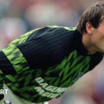 Ludek Miklosko: Former West Ham goalkeeper withdraws from cancer treatment