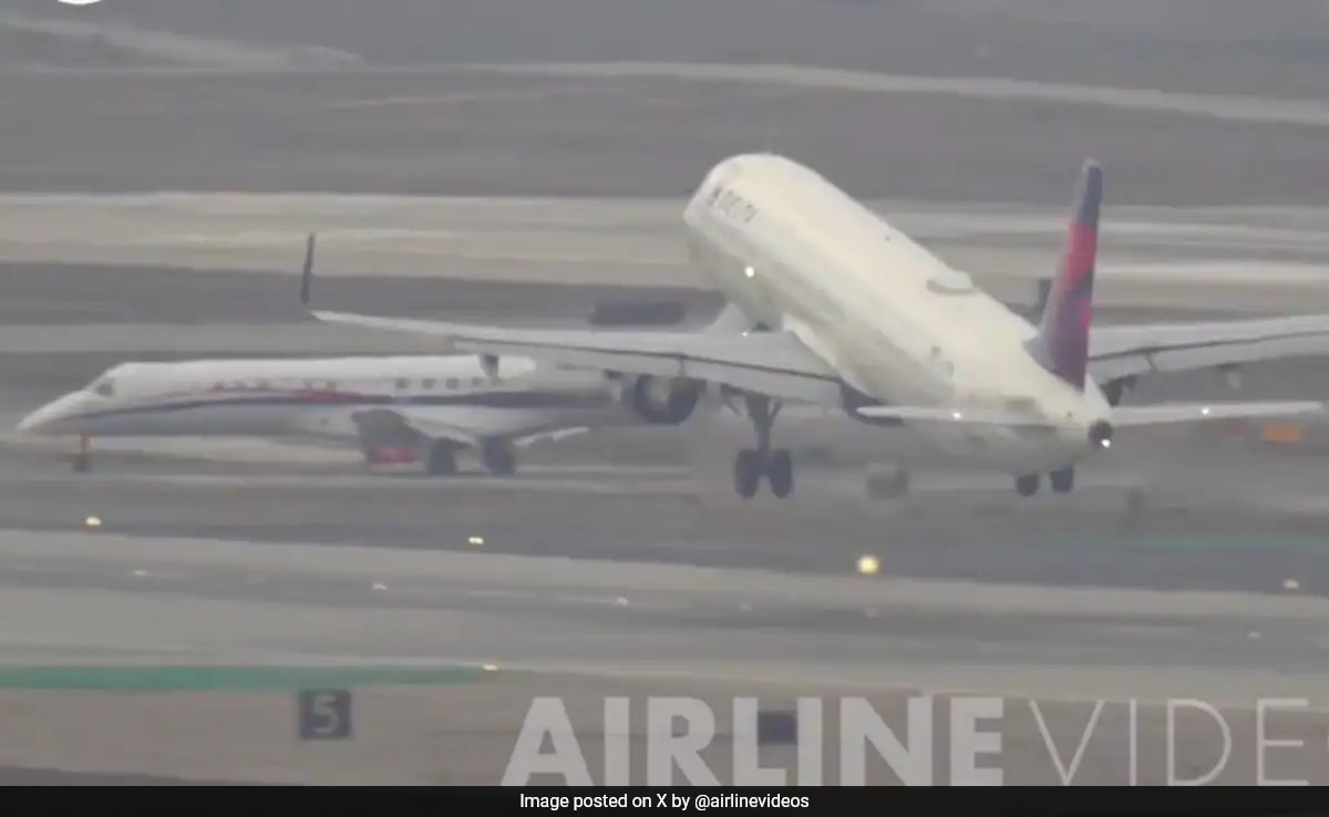 In Viral Video, 2 Planes’ Narrow Escape At US Airport