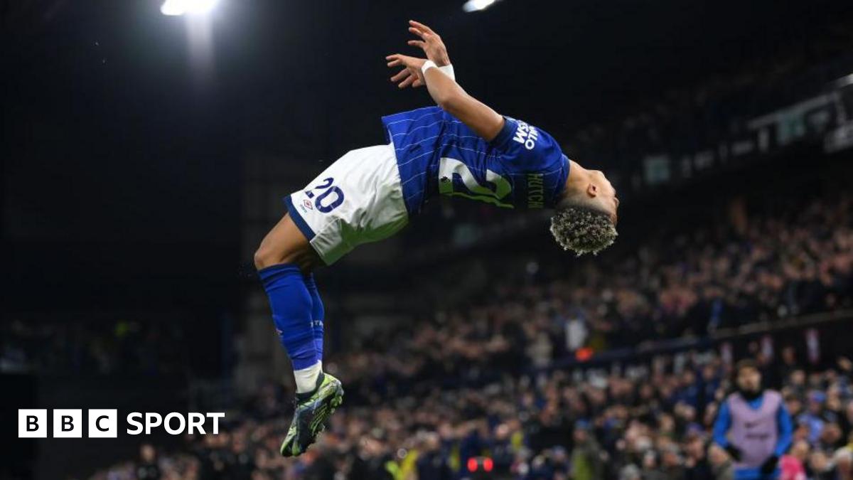 Ipswich Town: Fans and players celebrate first Premier League home win in 22 years