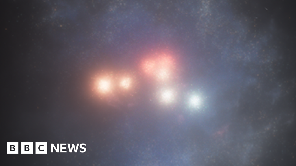 ‘Christmas’ galaxy reveals how Universe formed