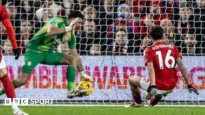 Nottingham Forest 2-1 Aston Villa: Martinez makes ‘incredible