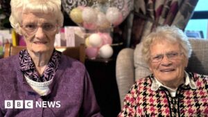 Neighbours celebrate their 100th birthday together