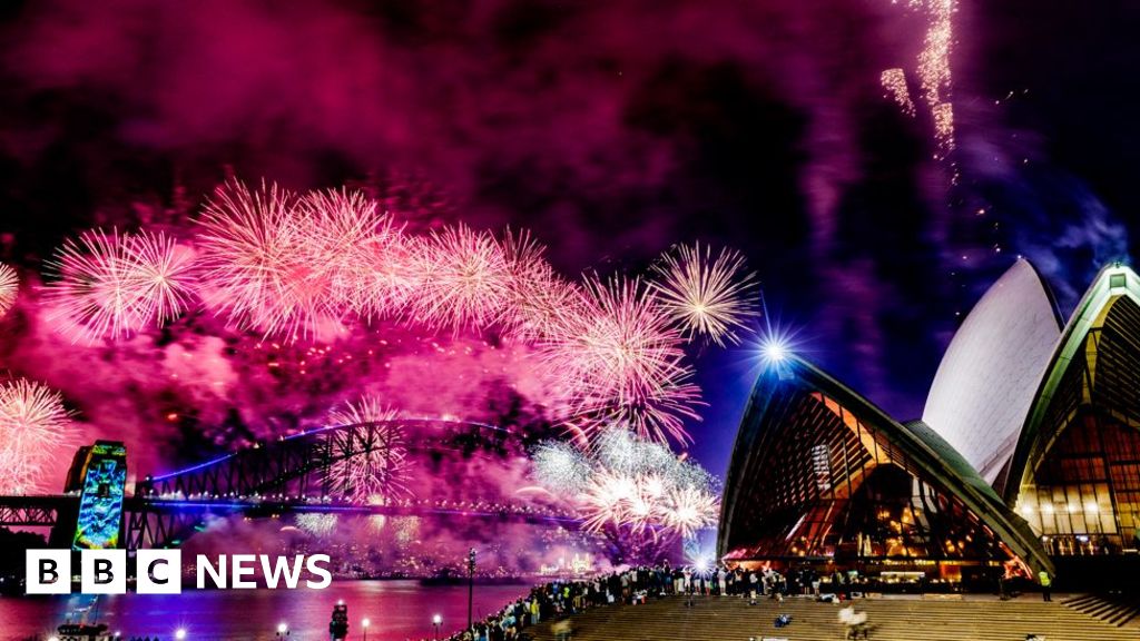 New Year 2025 celebrations from around the world