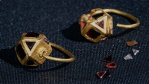 Gold and Silver Jewellery Found in 1,600-Year-Old Aristocratic Burials in Crimea