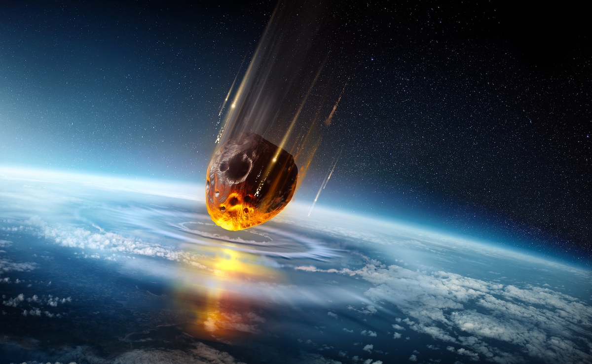 Two Airplane-Sized Asteroids Flying Past Earth At Alarming Speed Today