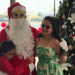 MS Dhoni Sets Internet Ablaze With New ‘Santa Claus’ Look, Poses With Wife Sakshi And Daughter Ziva