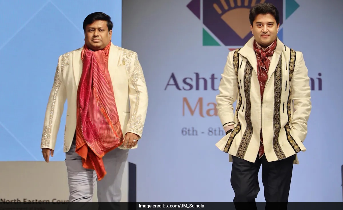 Jyotiraditya Scindia Walks The Ramp At Ashtalakshmi Mahotsav In Delhi