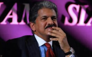 Man Criticises Mahindra Car Designs, Service Quality. Anand Mahindra Replies