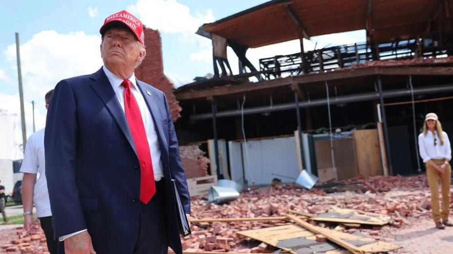 Trump viewing destruction from Hurricane Helene