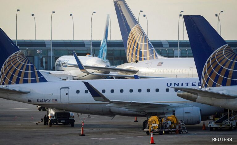 Body Found In Wheel Well After United Airlines Flight Lands In Hawaii