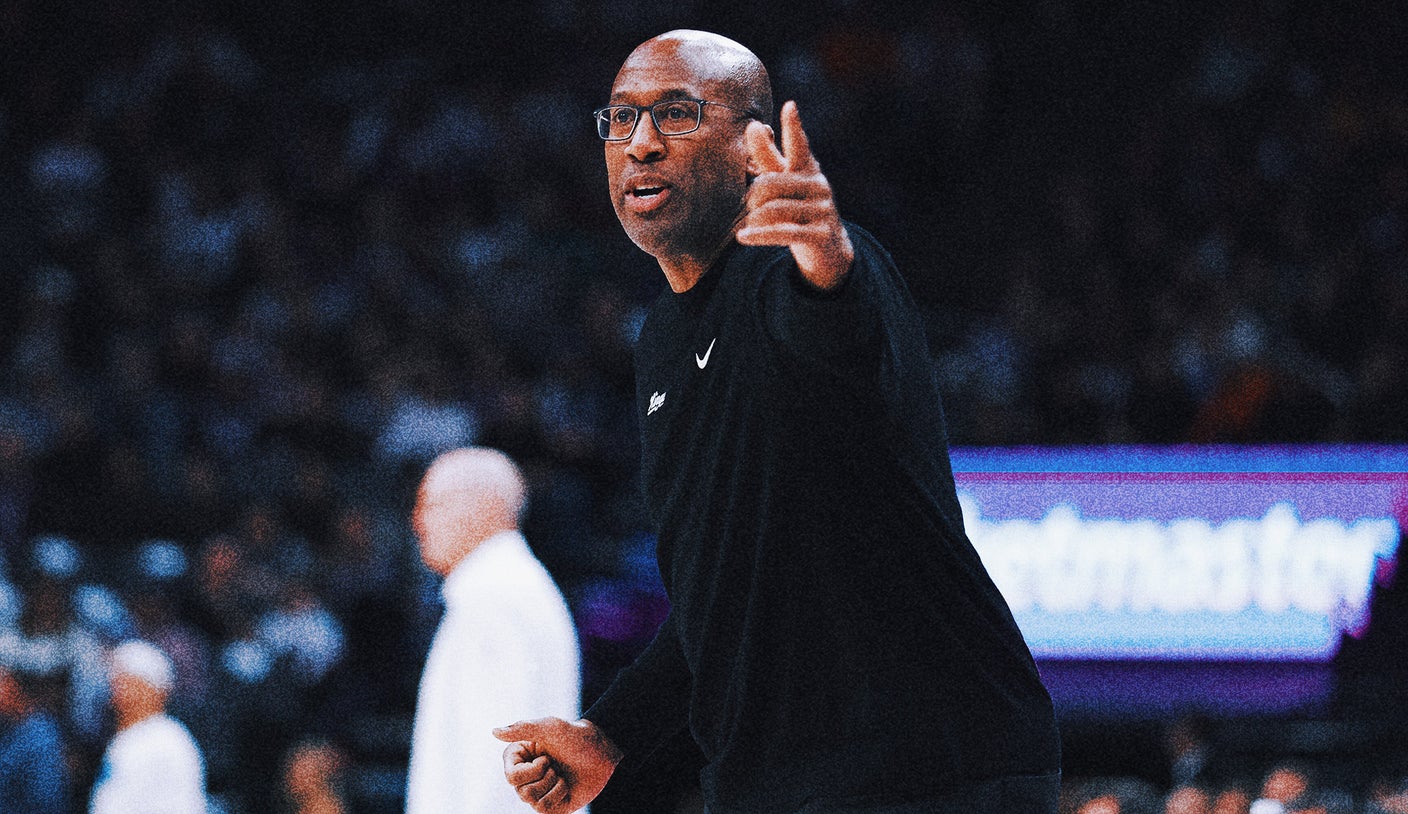 Kings reportedly fire coach Mike Brown less than halfway through third season