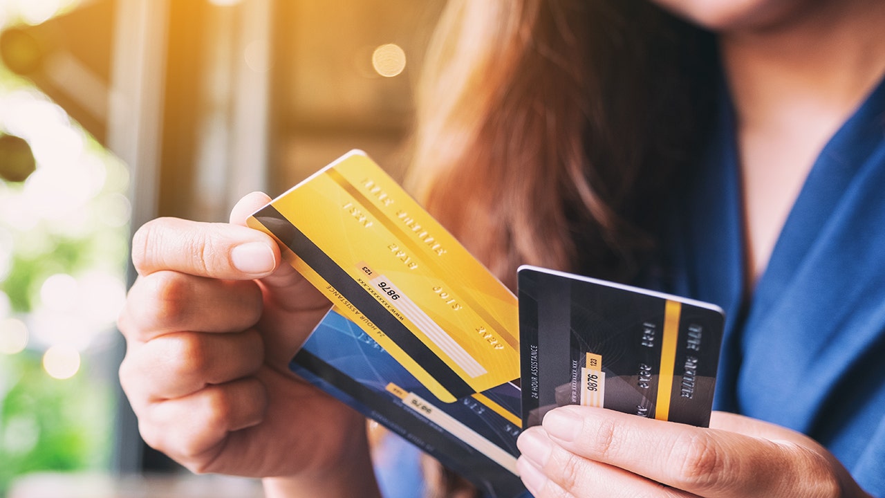 US credit card defaults soar to highest in 14 years