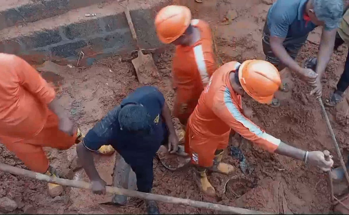 Another landslide hits temple near location where 7 of family trapped in Tamil Nadu’s Tiruvannamalai