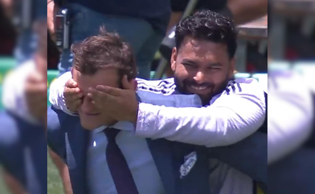 Rishabh Pant Takes Adam Gilchrist By Surprise, His Response Can’t Be Missed. Watch