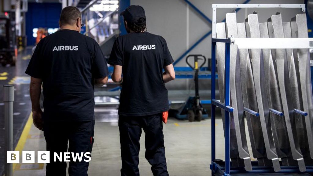 Airbus to axe nearly 500 UK jobs to cut costs