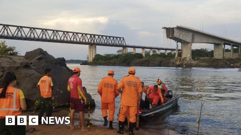 Toxic spill fears follow Brazil bridge collapse