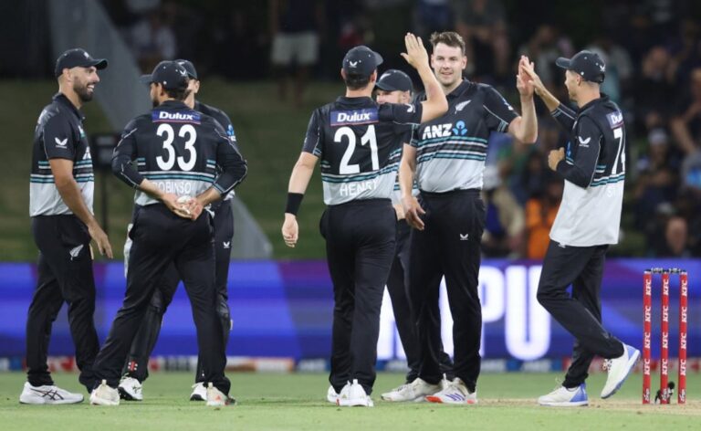 8 Wickets For 43 Runs: How Sri Lanka Collapsed In Chase Against New Zealand After Openers’ 121-Run Stand