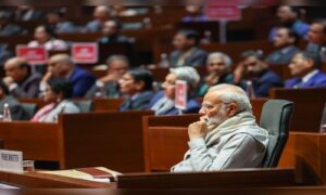 PM Modi meets leading economists, seeks views on sustained long term growth for 2047